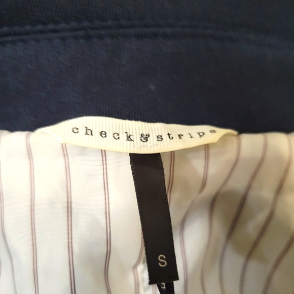 Women's Navy Blue Blazer with Elbow Patches size Small - Picture 6 of 10